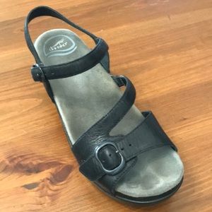 Dansko women’s sandals